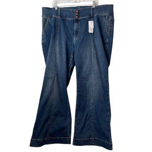 NWT Lane Bryant Front Center Seam High-riseFlare Jeans sz 26S Short
